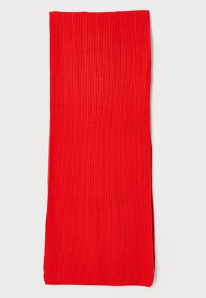 Roter gestrickter Schal, rechteckige Form, strukturierter Stoff, mit einem durchgehenden Muster, an den Kanten sauber verarbeitet.
