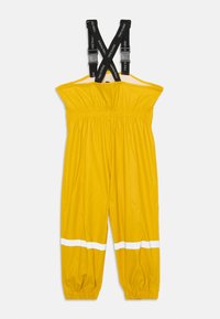 Macaco impermeável amarelo com alças elásticas, cintura franzida e riscas brancas refletoras nas pernas. Textura lisa e brilhante.