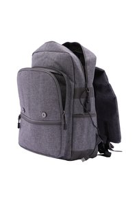 Zaino in tessuto grigio con un aspetto texturizzato, numerosi scomparti con zip e una porta USB per caricare i dispositivi.