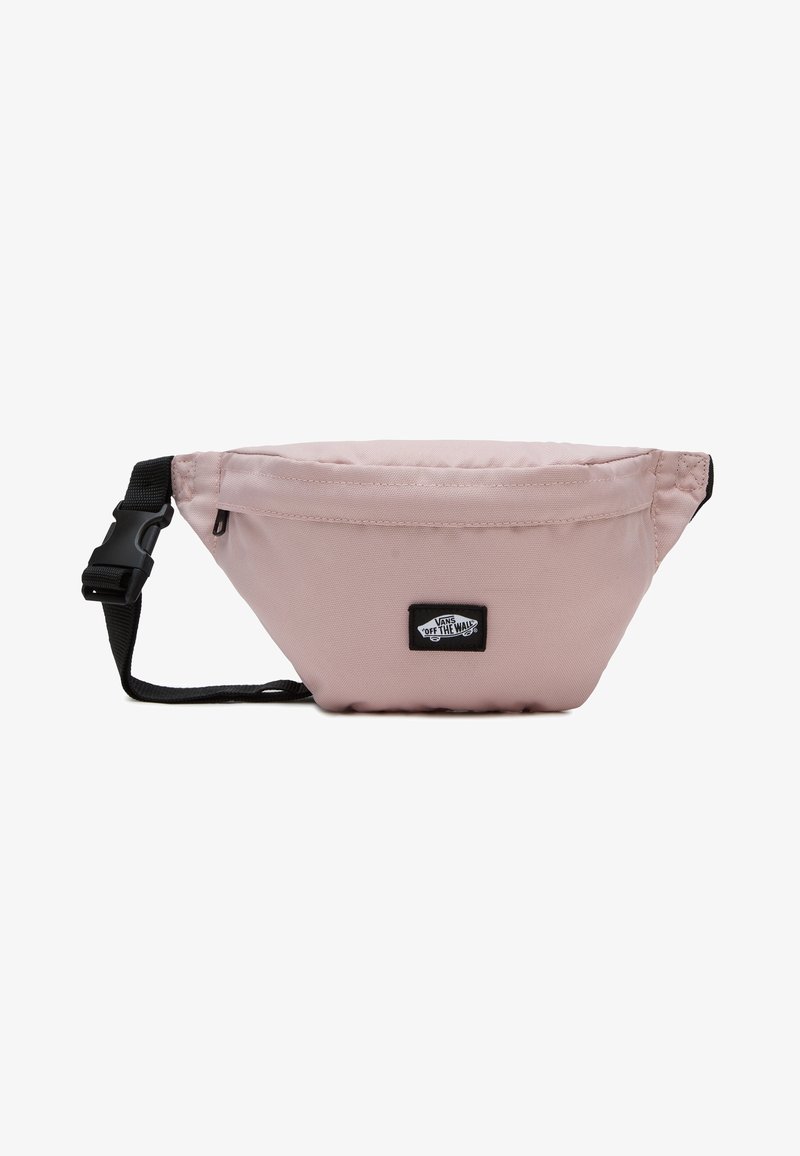 Sac banane en tissu rose clair avec une sangle noire réglable et un patch logo Vans "Off The Wall" au centre devant.