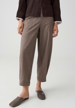 OPUS, MID RISE BARREL CROPPED - Stoffhose - affogato