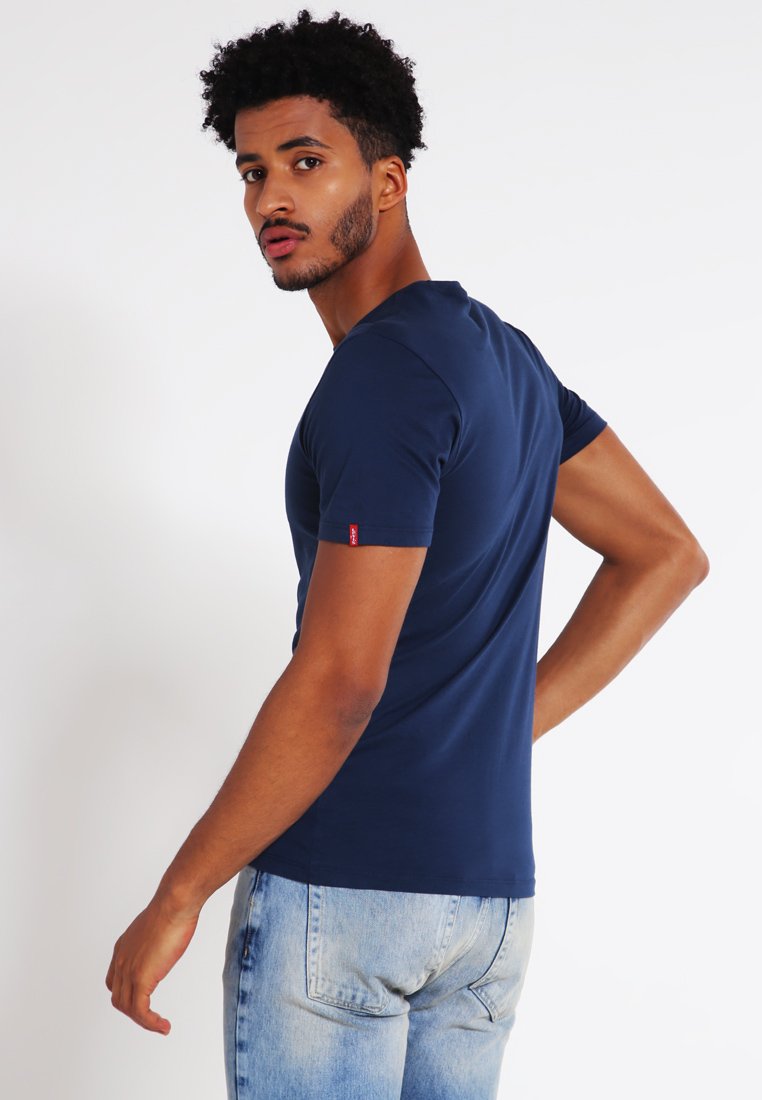 Levi S Slim Fit 2 Pack T Shirt Basic Navy White Dunkelblau Zalando Fr