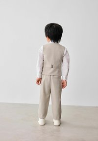 Baker by Ted Baker SET REGULAR FIT - Oblek - stone