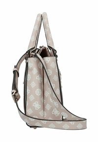 Gestructureerde handtas van gestructureerd roze leer met witte logopatronen, twee handvatten aan de bovenkant en een afneembare schouderriem.