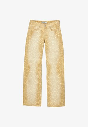 PULL&BEAR, BAMBI ANIMAL PRINT STRAIGHT-LEG JEANS - Jean droit - sand
