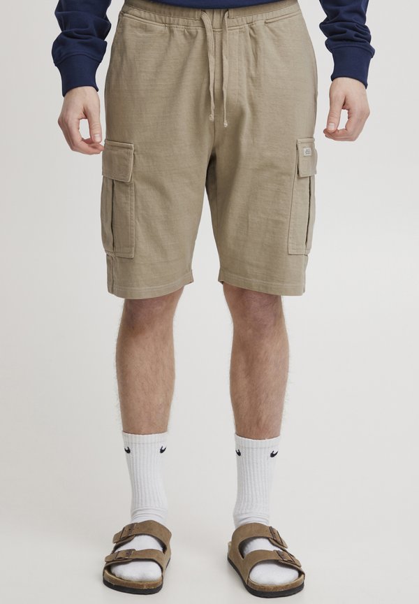 BHSWEATSHORTS REGULAR FIT - Shorts - crockery