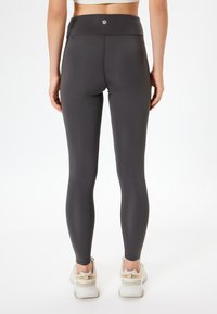 Koton - Legginsy