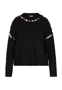 Svart stickad tröja med rund hals och silverfärgade cirkulära paljetter längs axlarna som framhäver det texturerade tyget.