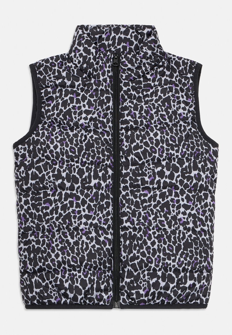 Gilet rembourré noir et gris à imprimé léopard avec un col montant et une fermeture éclair sur le devant ; présente des motifs irréguliers avec des accents violets.