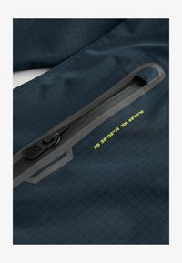 Non sélectionné, navy