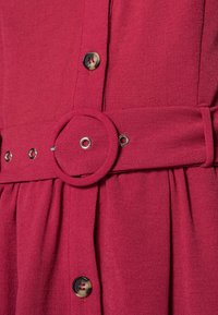 NAF NAF Freizeitkleid - pink