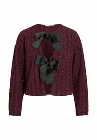 Burgunderfärgad stickad cardigan med en texturerad yta, prydd med två svarta satinklipp vid framöppningen och långa ärmar.
