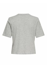 T-shirt grigio chiaro a maniche corte realizzato in tessuto morbido, con un semplice colletto rotondo e una vestibilità rilassata. Nessun motivo o accessorio visibile.