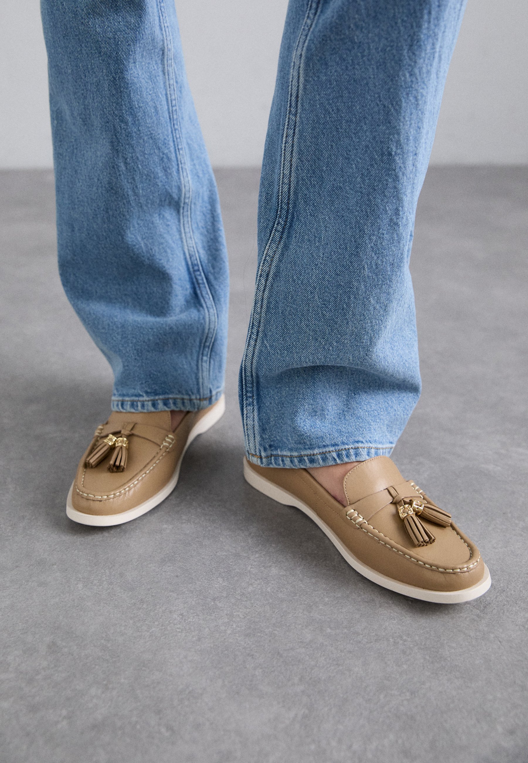 MICHAEL Michael Kors KIERNAN LOAFER - Slip-ons - camel - Zalando.co.uk