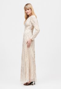 Maryisa EMBBELLISHED SEQUINS - Iltapuku - cream