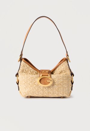 Piccola borsa intrecciata beige con rifiniture in pelle marrone, fibbia dorata e tracolla singola.