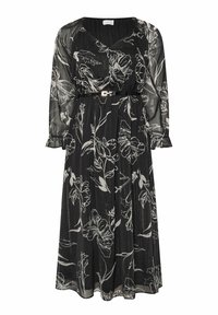Zwart bloemenjurkje met lange doorschijnende mouwen, een V-halslijn en een geplooide taille met een zilveren accentriem, gemaakt van lichtgewicht stof.