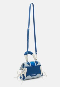 Steve Madden BDIEGO - Håndveske - blue