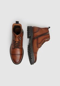 Pepe Jeans Šněrovací kotníkové boty - brown