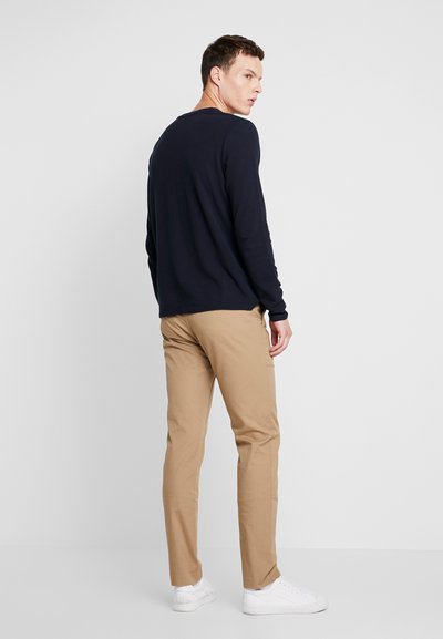 NN.07 THEO - Chinos - camel