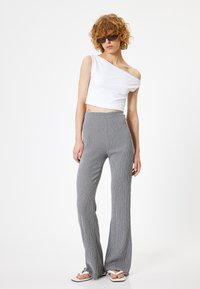 Koton FLARE szary