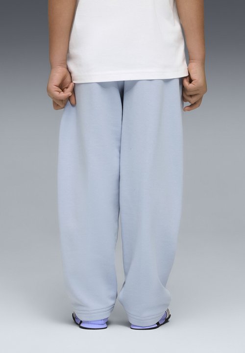 PUMA SPORTY CATS RELAXED JOGGINGHOSE UNISEX - Tracksuit bottoms - snow mountain blue — photo 3