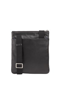 Bolso cruzado de cuero negro con cierre de cremallera, correa ajustable única y un bolsillo frontal. Textura suave y diseño minimalista.
