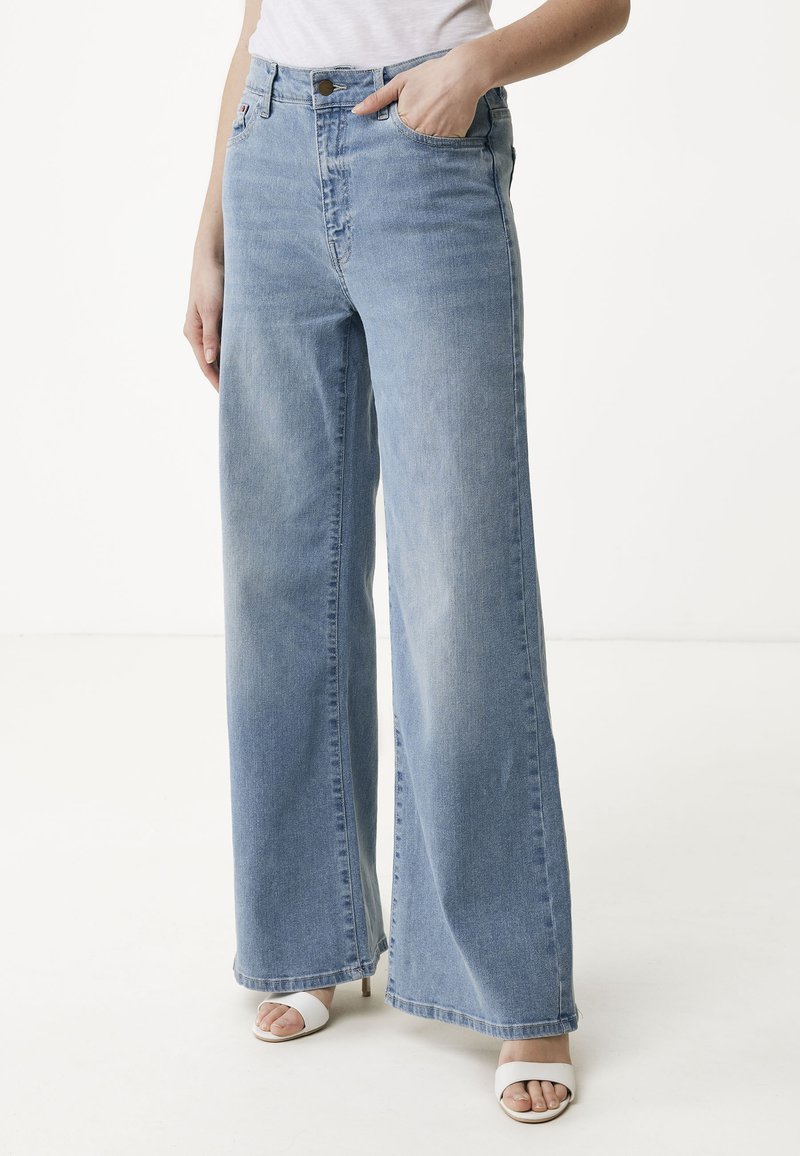 Mexx HIGH WAISTED WIDE LEG - Široké džíny - medium faded