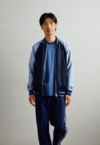 Scotch & Soda REVERSIBLE - Bomber Jacket - sky captain