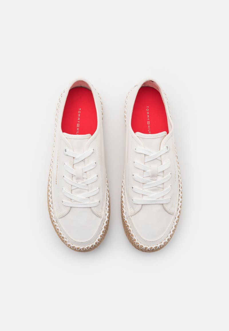 tommy hilfiger espadrilles red