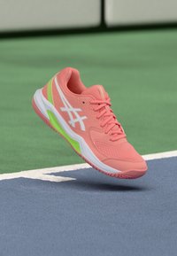 Não selecionado, guava/white