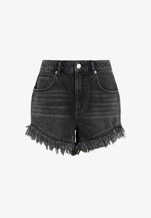 Schwarze Jeans-Shorts mit hoher Taille, die einen rohen Fransensaum und Fronttaschen aufweisen. Der Stoff hat eine verblasste Optik und eine subtile Textur.