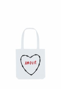 Weißer Canvas-Shopper mit einer schwarzen, gestickten Herzumrandung und dem Wort "AMOUR" in Rot, zentriert im Herzen.