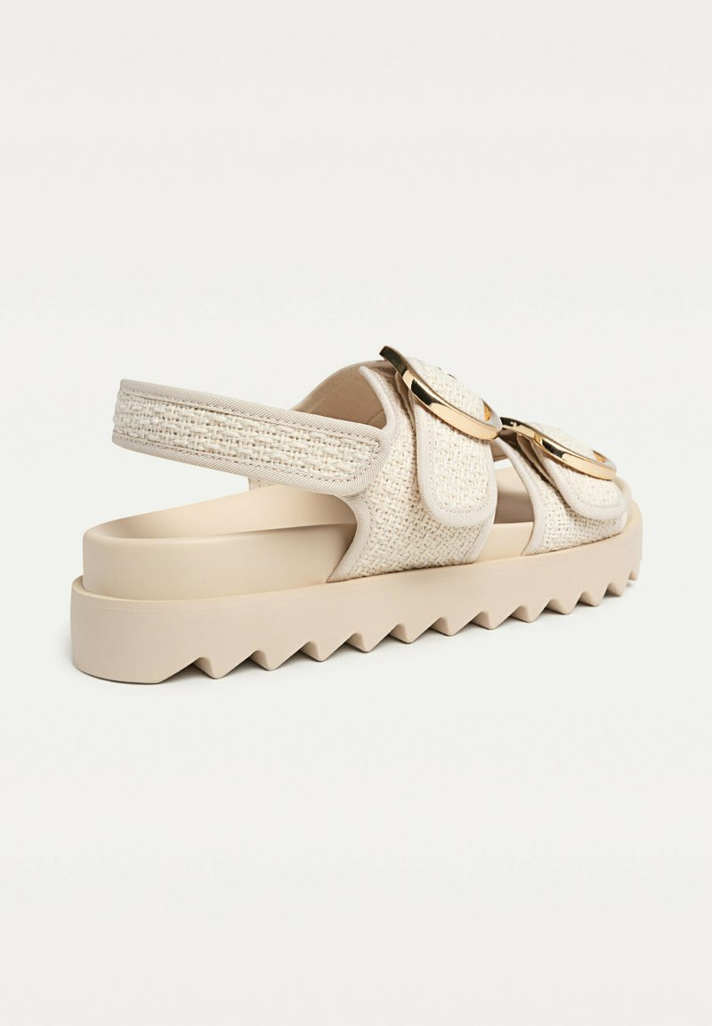 Sandales Compensées Stradivarius En Daim Noir - Taille 38 - Occasion