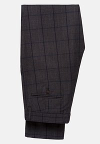 Szare spodnie w kratę z teksturowanej tkaniny, z delikatnym granatowym wzorem w kratę. Zawierają pojedynczy guzik na tylnej kieszeni.