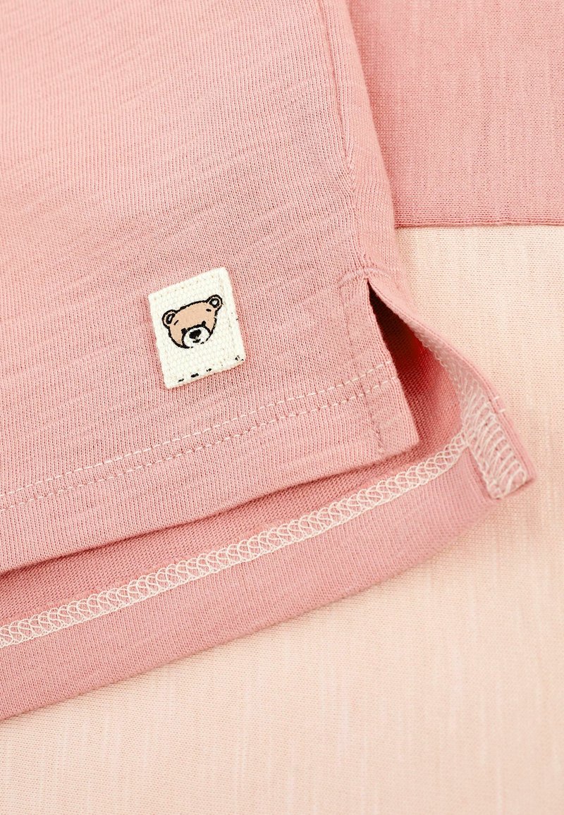 Kinder T-Shirts | Next LONGLINE T-Shirt print tonal pink colour biock/pink - PR17402 Kinder T-Shirts | Next LONGLINE T-Shirt print tonal pink colour biock/pink - PR17402
