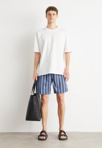 Mads Nørgaard SEA PRINT - Kopalne hlače - deep well/captains blue