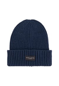 Donkerblauwe gebreide muts met een geribbelde textuur en een omgeslagen boord. Voorzien van een zwart label met de opdruk "BICKLEY + MITCHELL" aan de voorkant.