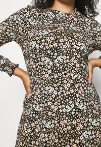 Dorothy Perkins Curve Sukienka z dżerseju