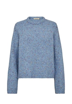 Svetlo modrý melírovaný pletený sveter s dlhými rukávmi a rebrovaným okrajom výstrihu, manžetami a spodným lemom.