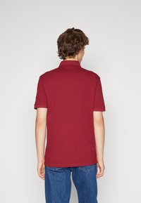 HUGO DERESO - Poloskjorter - dark red