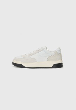 HOGAN H667 CHAMALLOW - Trainers - white