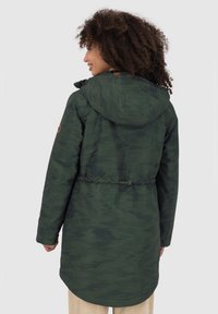 alife & kickin Parka - green gable