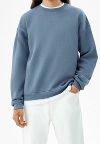 Bershka Sweatshirt - mottled royal blue