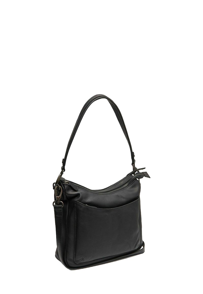 Borsa a spalla in pelle nera con una maniglia, chiusura con zip e tasca frontale. Texture liscia e design minimalista senza marchi visibili.