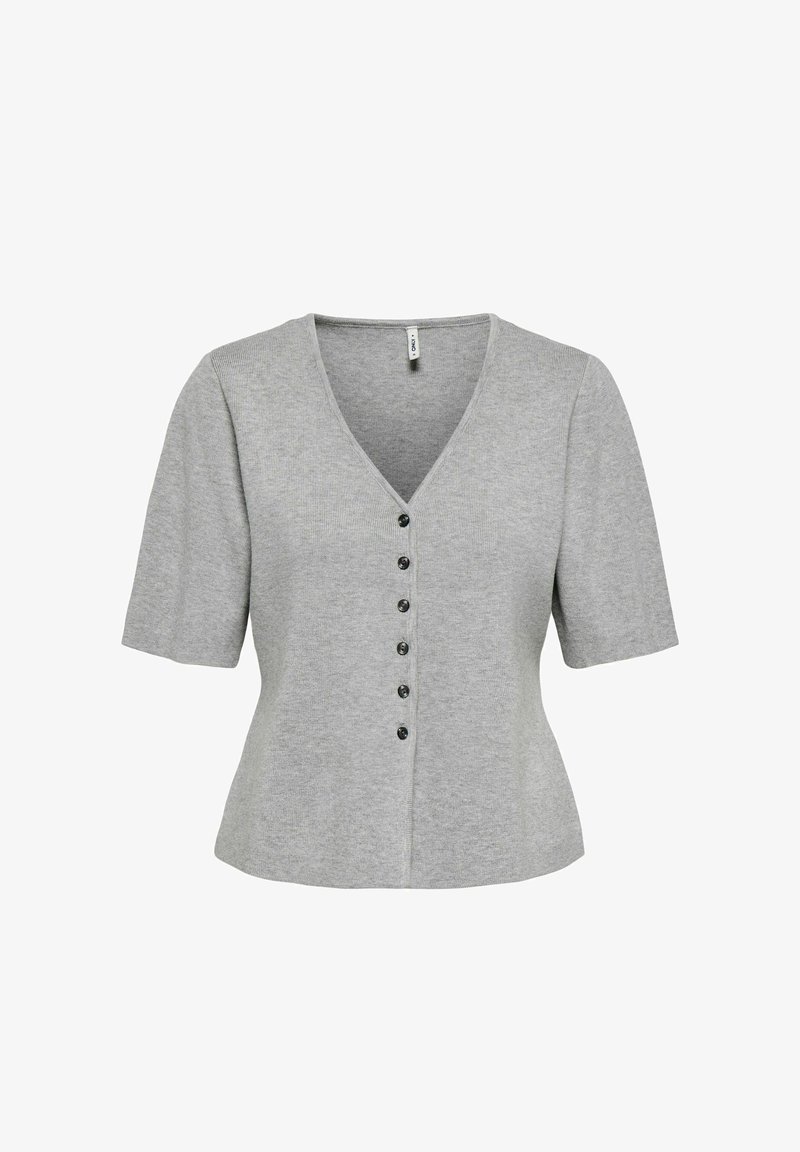 Haut en tricot gris clair à manches courtes avec col en V et six boutons noirs sur le devant.