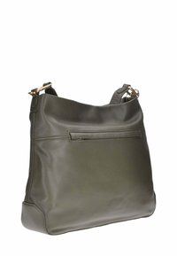 Borsa a spalla in pelle verde oliva con finitura texturizzata, dotata di tasca anteriore con zip e dettagli in metallo dorato.