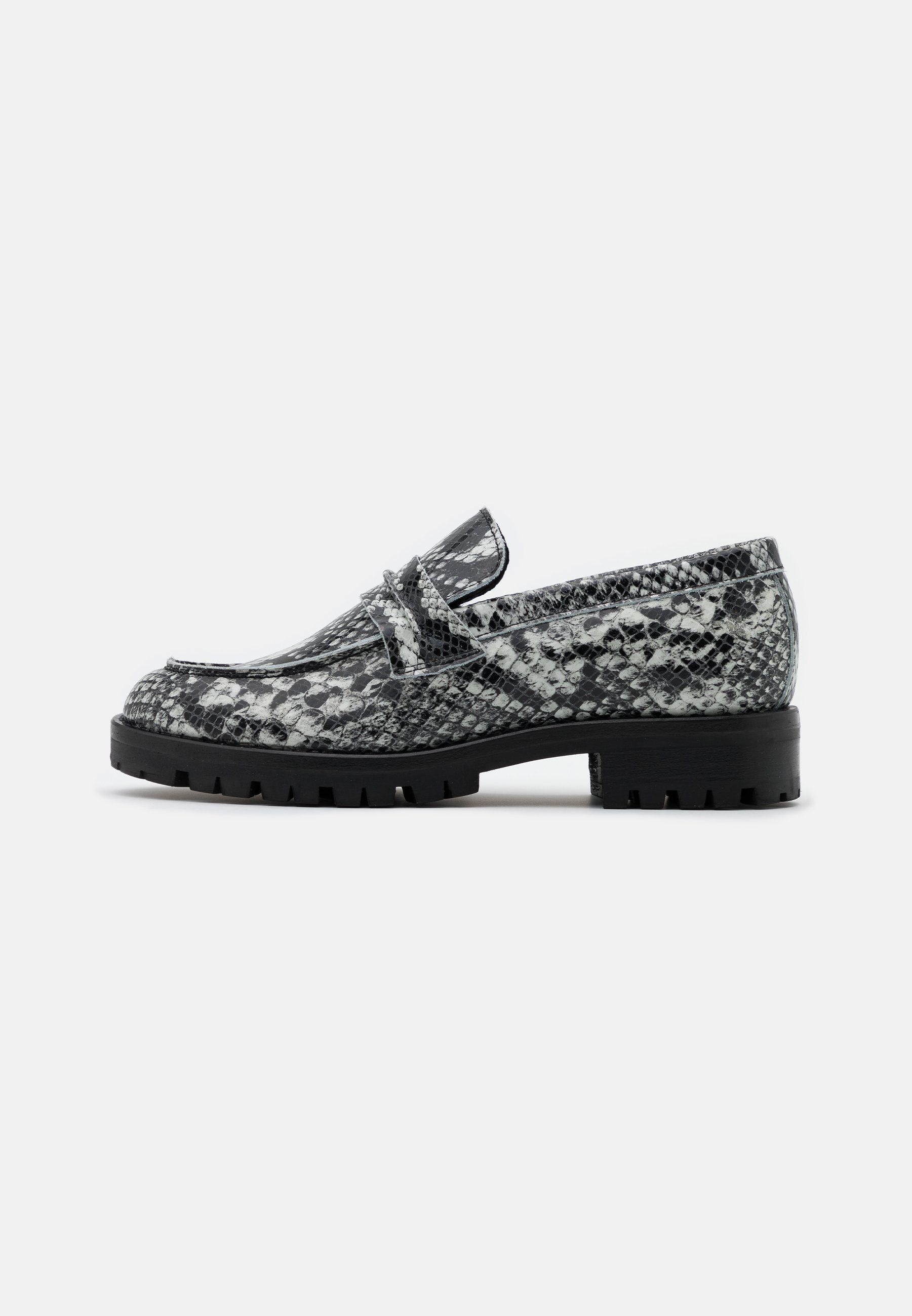 womens asher vans