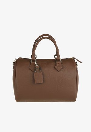 Braune Lederhandtasche mit runder Form, strukturierten Oberflächen, doppelten Griffen und einem abnehmbaren Anhänger. Verfügt über Hardware-Akzente in Silberfarbe.