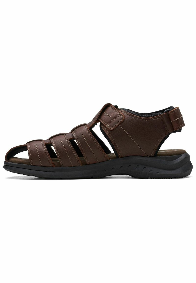 clarks walking sandals